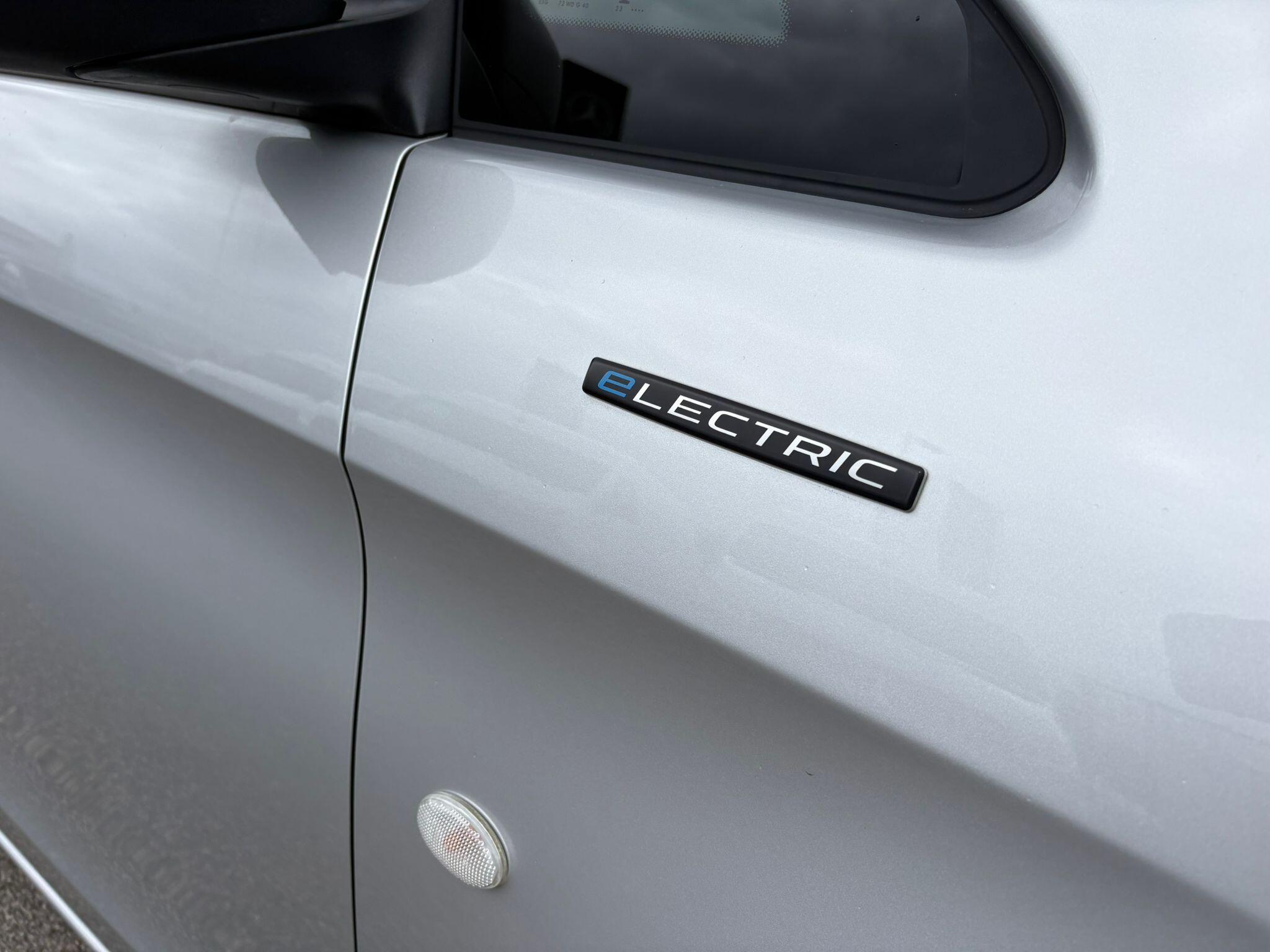 Mercedes-Benz eVito